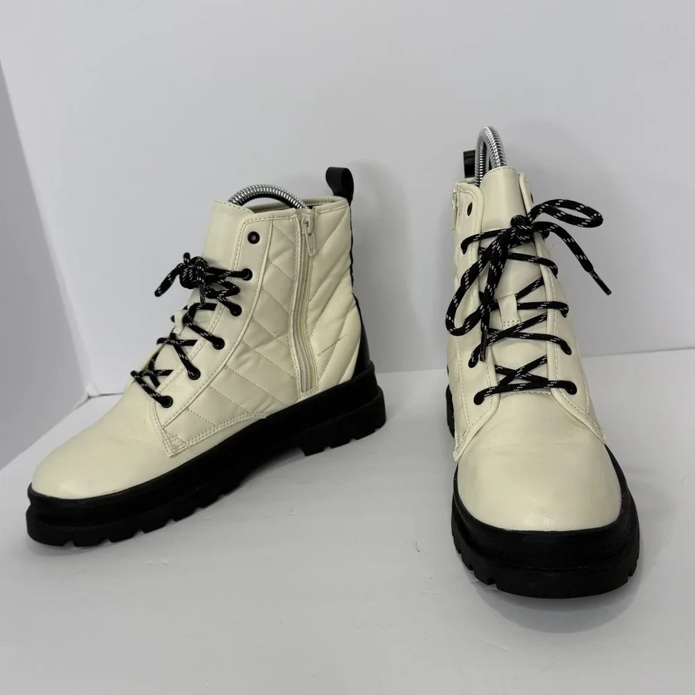 Wonder Nation Girl's Quilted Ivory/Black Sz 5 Grunge Combat‎ Platform Boots